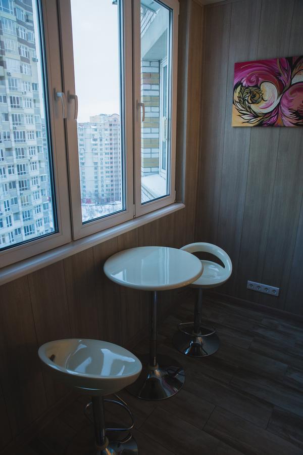 Apartments "Pleasure" Kiev Bagian luar foto